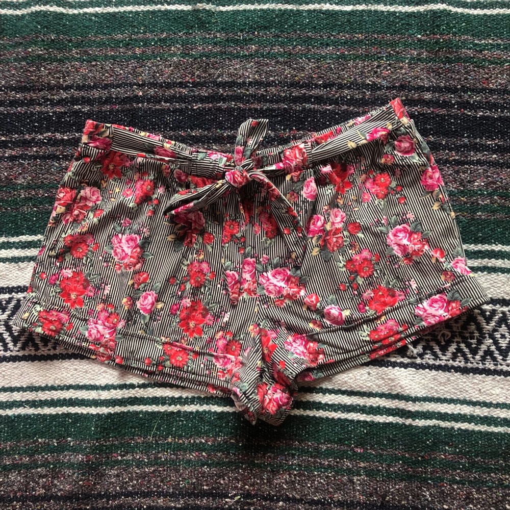 Striped floral shorts